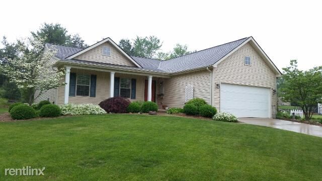 Building Photo - 734 Glen Oak Dr