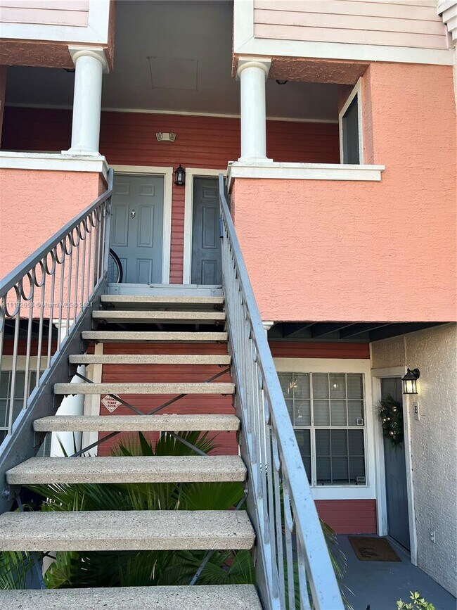 Building Photo - 1335 Crystal Way
