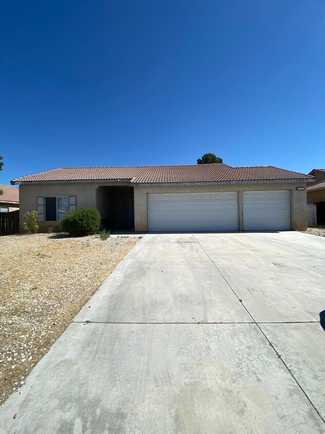 11215 Westbrook Dr, Adelanto, CA 92301 House Rental in Adelanto, CA