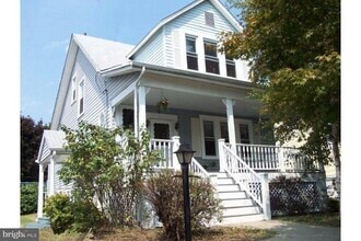 Building Photo - 6710 Beech Ave