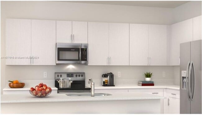 Building Photo - 3 bedroom in Miami FL 33167