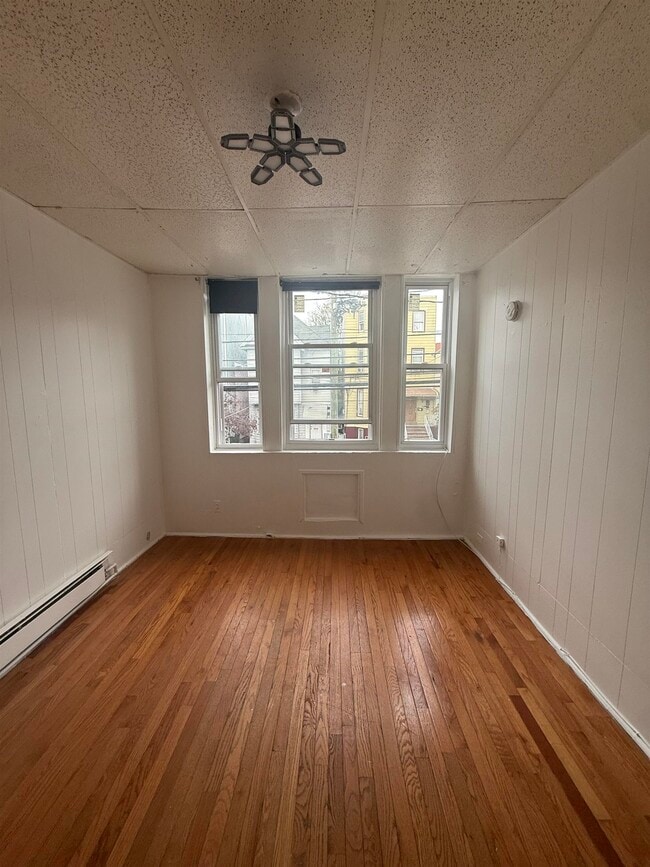 Foto del edificio - 1128 Summit Ave