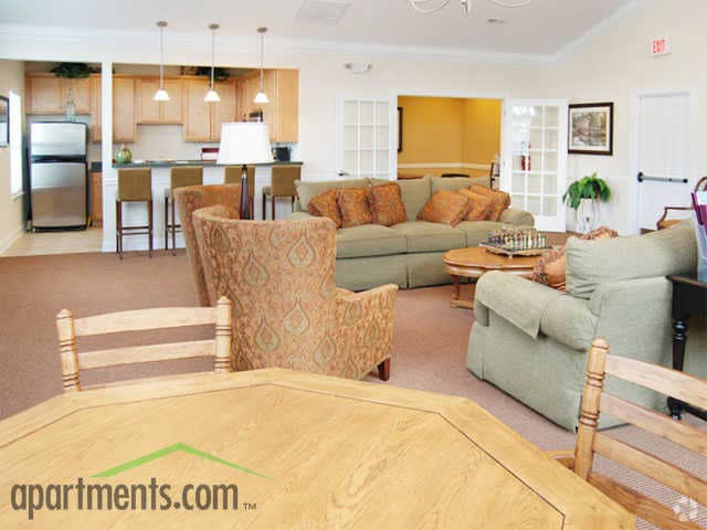 Clubhouse - Cannon & Westover Apartment Homes