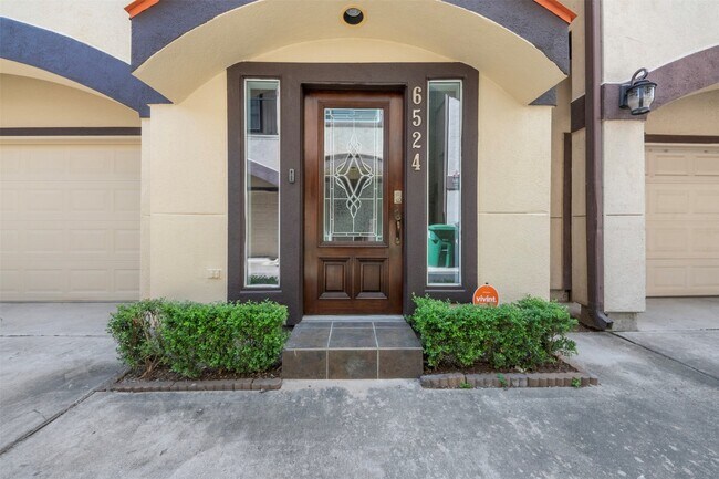 Foto del edificio - 6524 Calder St