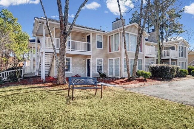 Building Photo - 1603 Augusta Dr