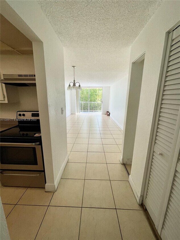 1805 Sans Souci Blvd Unit 519, North Miami, FL 33181 Condo for Rent