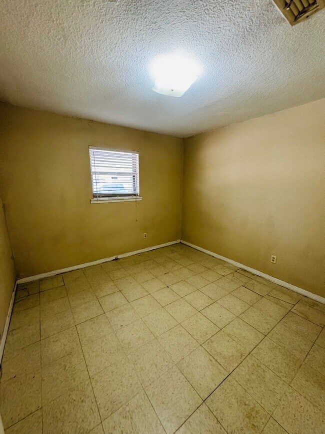 1604 Monte Vista St, Waco, TX 76711 House Rental in Waco, TX