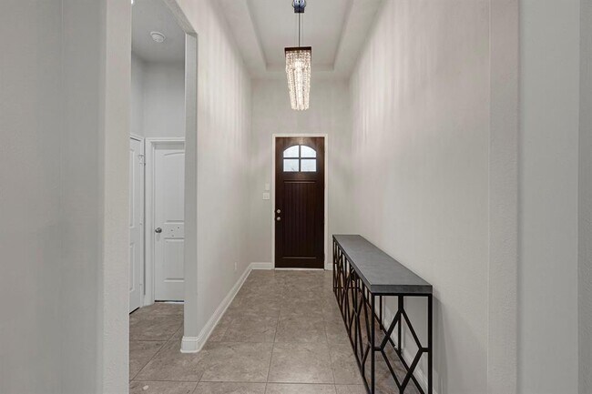Foto del edificio - 8126 Lockridge Terrace Ln