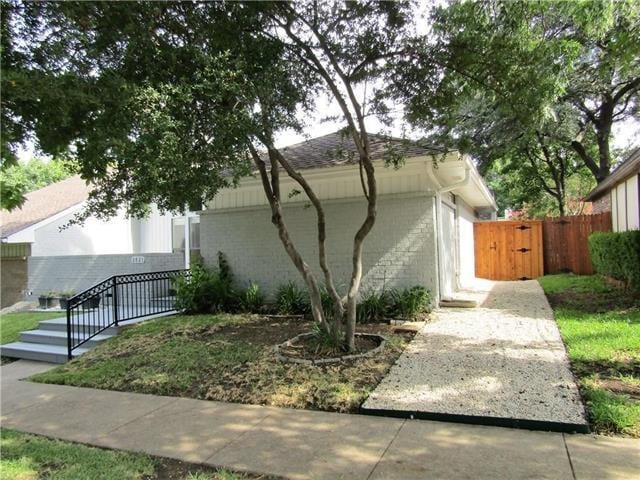 Building Photo - 2821 Prescott Dr