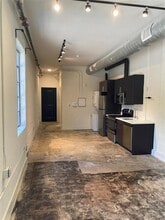 Building Photo - 4411 Dallas St
