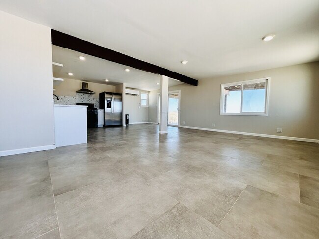 Foto del edificio - Quiet 2 bd House Surrounded by Open Desert
