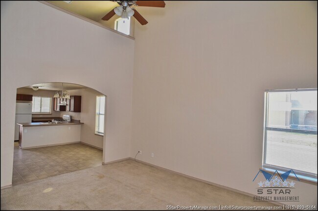 Foto del edificio - 14218 Rattler Point Dr