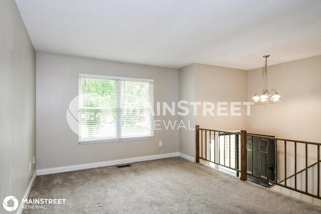 Building Photo - 12042 Spanish Blvd, St Louis, MO 63138