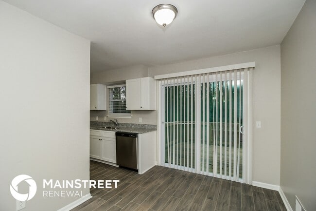 Foto del edificio - 351 Pine Valley Rd SW