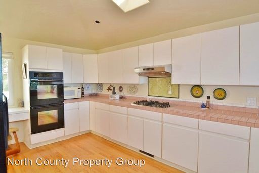 Fotografía del edificio - 242 Dublin Dr