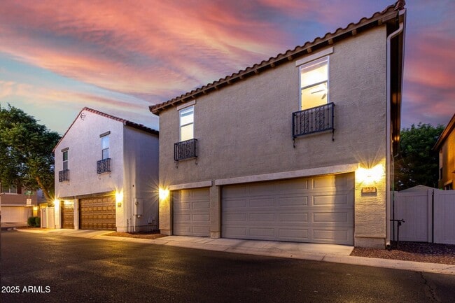 Foto del edificio - 955 S Henry Ln