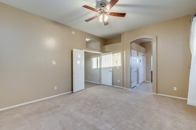 master bd - 13455 N Big View Ct