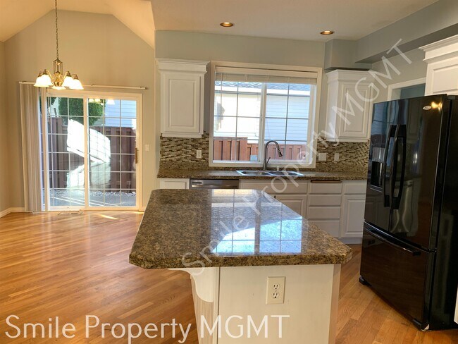 Foto del edificio - 11461 SE Highland Loop