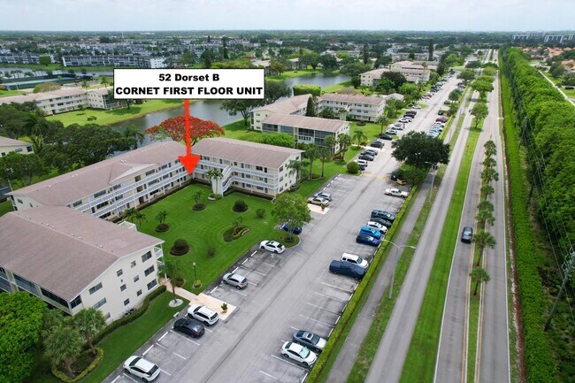 Building Photo - 52 Dorset Dr