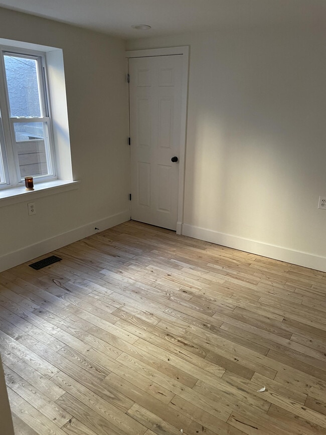 Foto del edificio - 511 Morse St