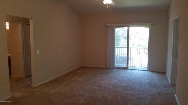 Foto del edificio - 3620 Kirkpatrick Cir