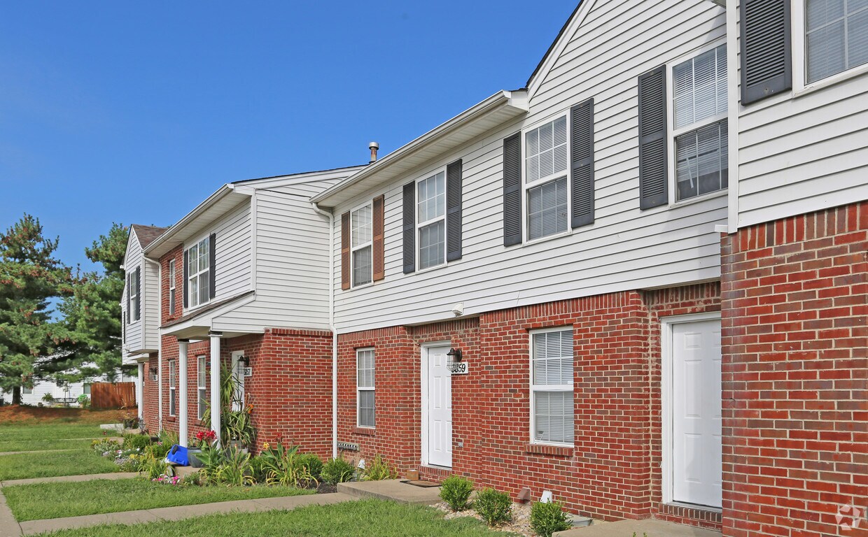 Foto del edificio - Little Creek Townhomes
