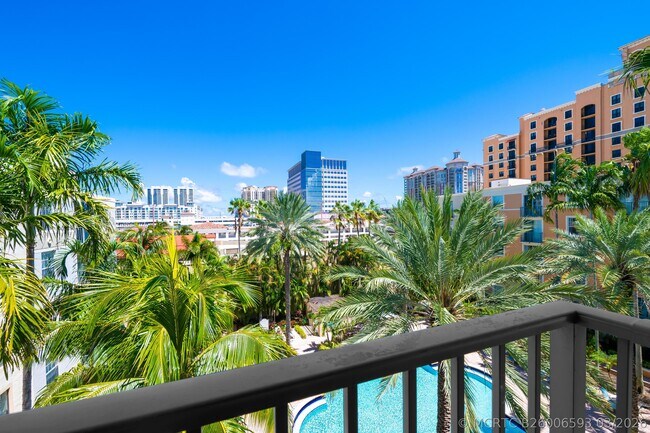 Foto del edificio - 720 S Sapodilla Ave