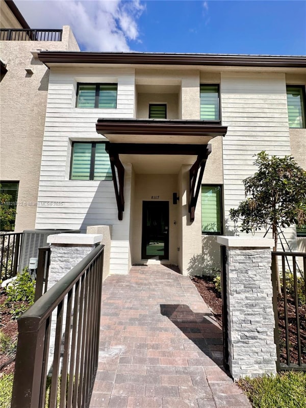 Building Photo - 8317 NW 45th St