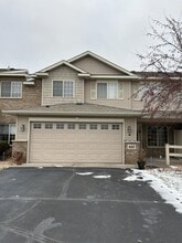 Building Photo - 860 Independence Dr