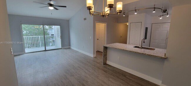 Building Photo - 677 SW 111th Ave