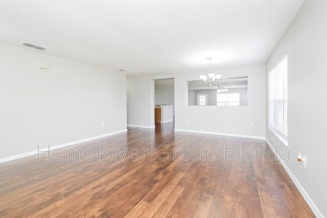 Building Photo - 1274 N Platte Ct