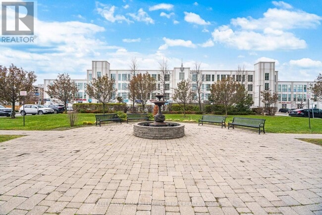 Building Photo - 8 Rosebank Dr