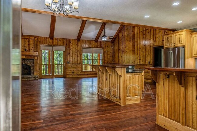 Photo - 168 Timberlake Dr House