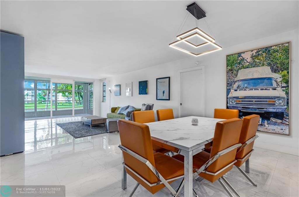 Foto principal - 805 Cypress Blvd