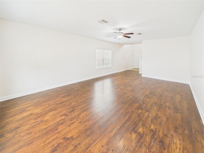 Foto del edificio - 14211 Edinburgh Moor Dr