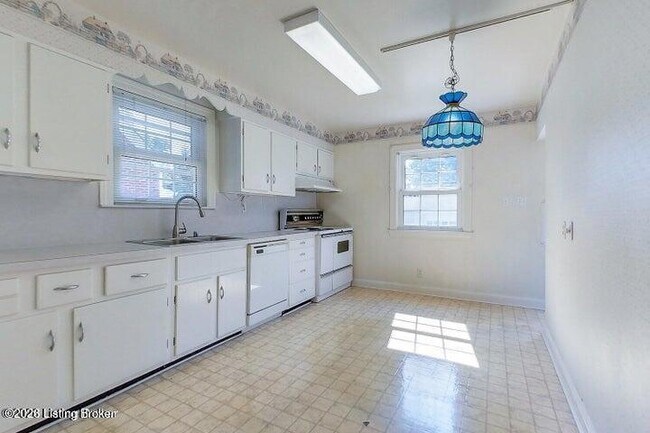 Foto del edificio - 2126 Lancashire Ave