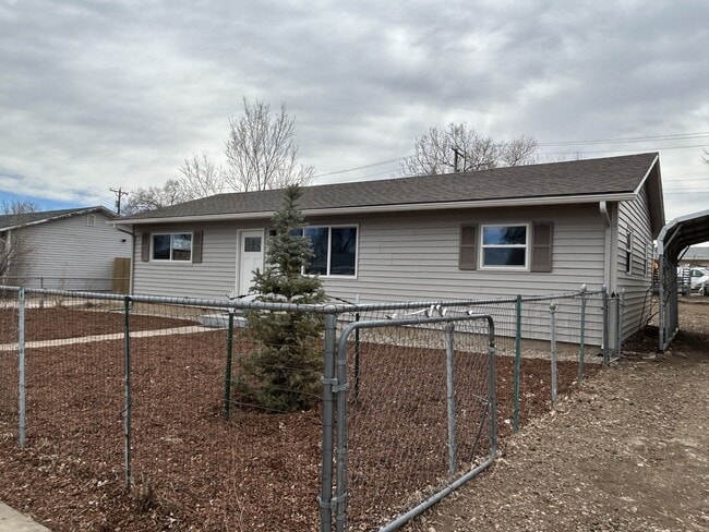 Photo - 1305 Rockwood Ave (Colorado Springs, CO) House