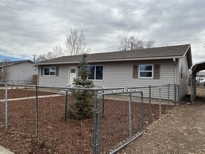 Building Photo - 1305 Rockwood Ave