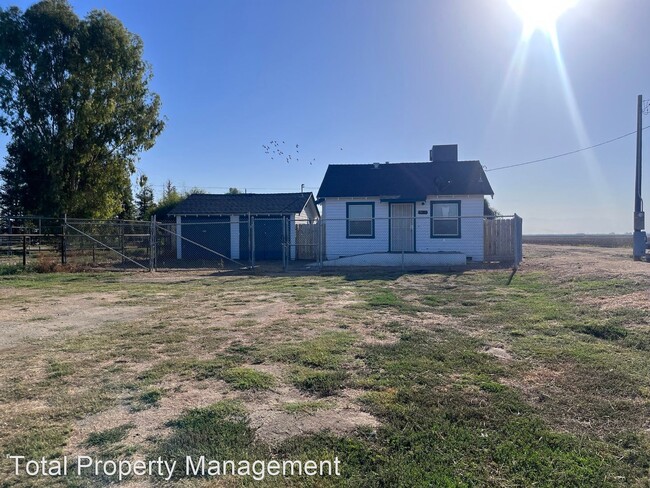 Building Photo - 2 br, 1 bath House - 19820 Road 140