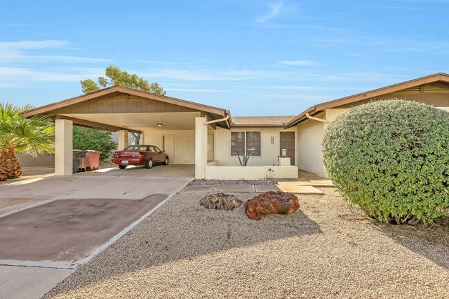 Building Photo - 7949 E Luke Ln