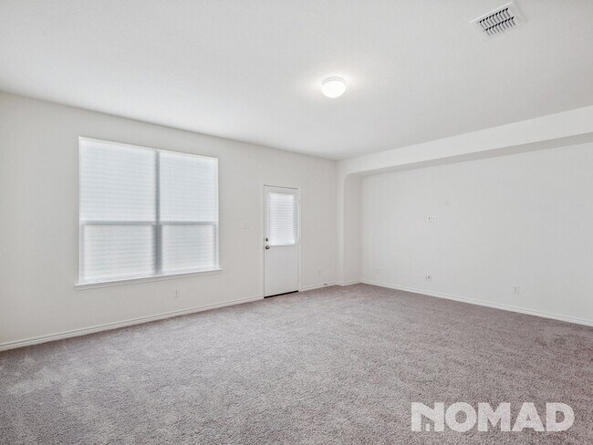 Foto del edificio - 4 Bedroom Single Family Home in Bulverde