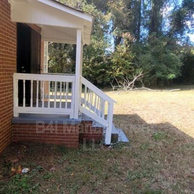 Foto del edificio - 303 Butler St