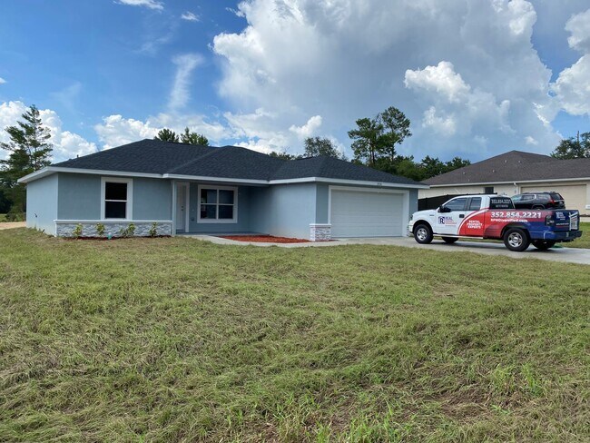 Foto del edificio - Desirable SW Ocala Neighborhood 3/2/2 **WON'T LAST**