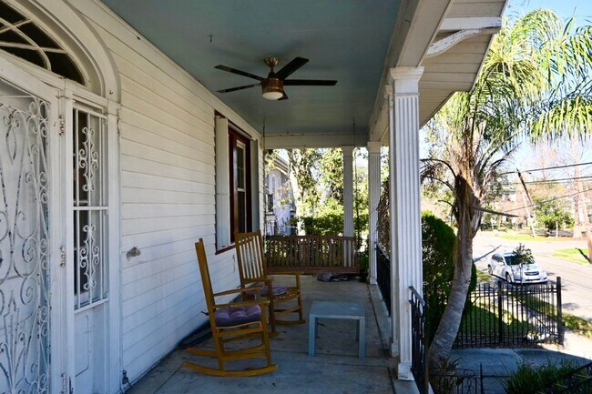 Foto del edificio - 3316 Upperline St