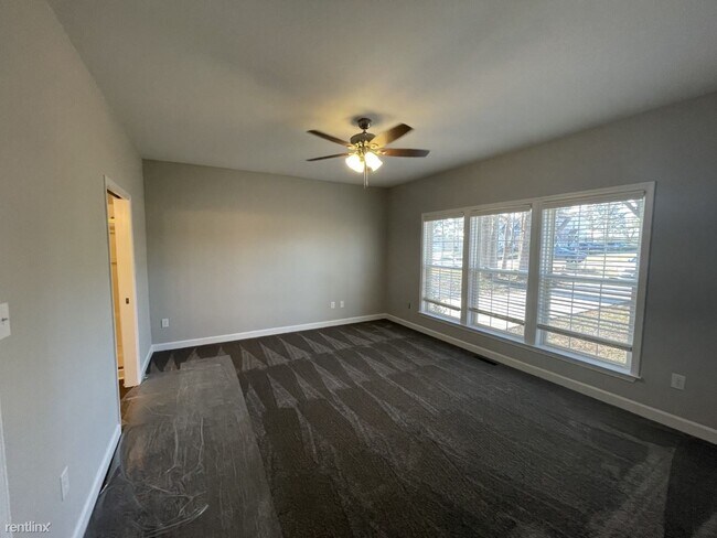 Building Photo - 3 br, 2 bath House - 521 Southmont St