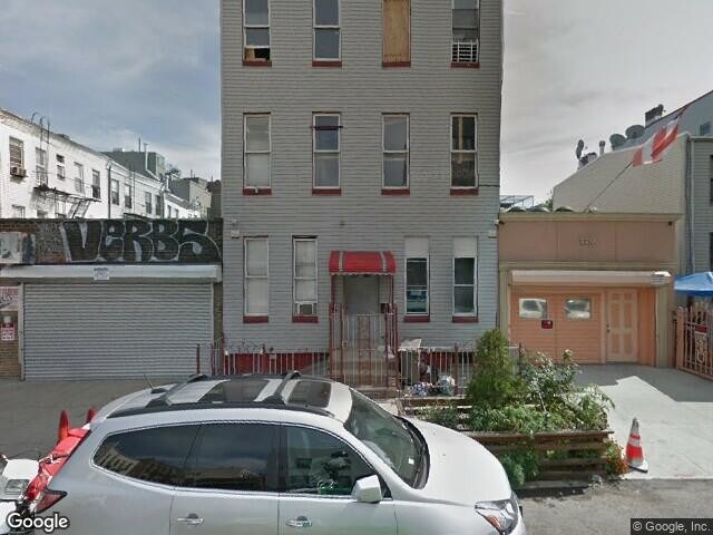 Foto principal - 722 Hart St