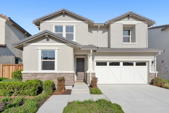 Building Photo - 297 Bear Creek Dr