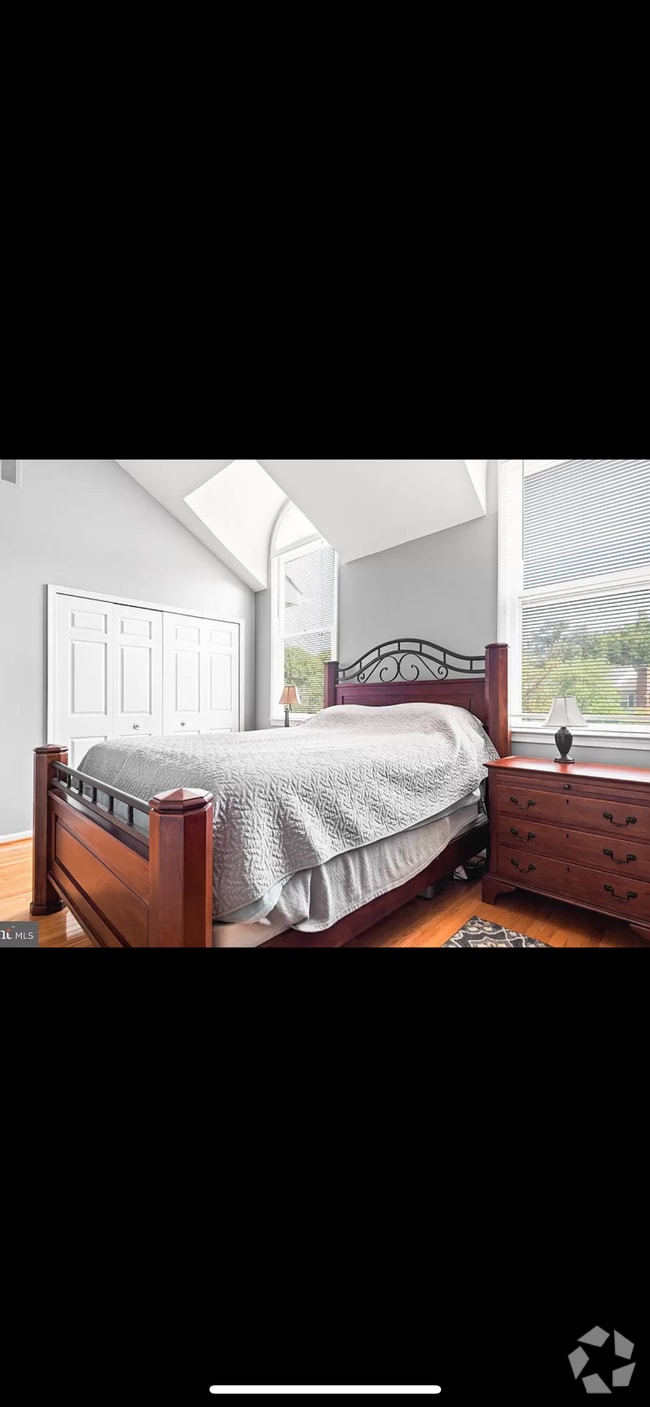 Building Photo - 14555 Creek Branch Ct