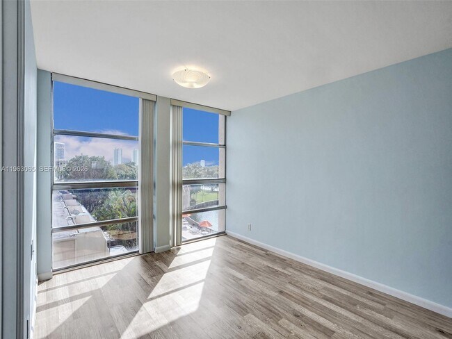 Building Photo - 2001 Atlantic Shores Blvd