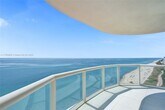 Foto principal - 6365 Collins Ave
